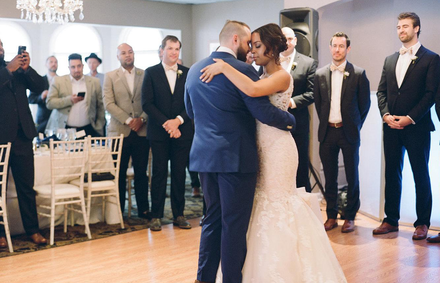 How to pick your wedding song for your first dance, wedding, first dance, wedding dance, wedding song, wedding planning, wedding music, wedding dance choreography,